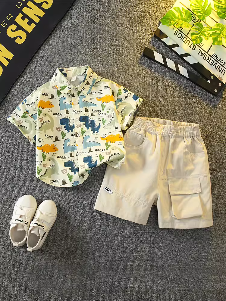Trang phục mùa hè cho bé trai 2025, áo sơ mi ngắn tay thời thượng, nổi tiếng trên mạng, quần áo trẻ em mát mẻ và sành điệu