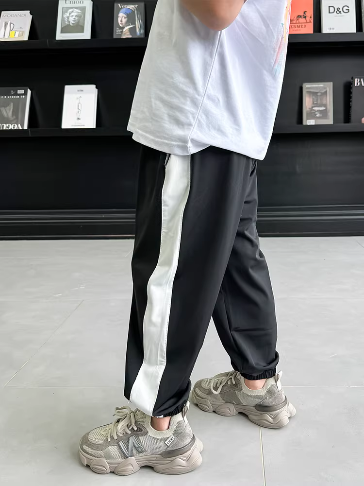 Quần dài mùa hè mỏng nhẹ cho bé trai 2025, quần chống muỗi trẻ em kiểu dáng thời trang đa năng, mát mẻ, thể thao