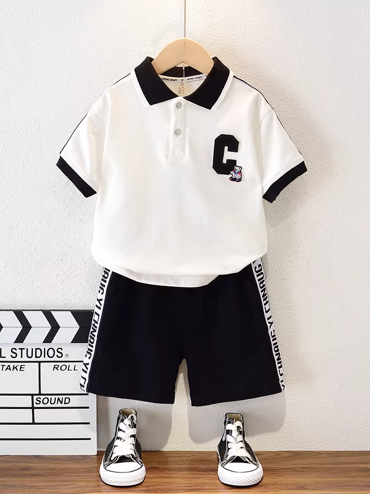 Bộ đồ mùa hè ngắn tay cho bé trai 2025 kiểu mới thời trang quần áo mùa hè trẻ em phong cách Hàn Quốc mát mẻ và đẹp trai quần áo thể thao trẻ em