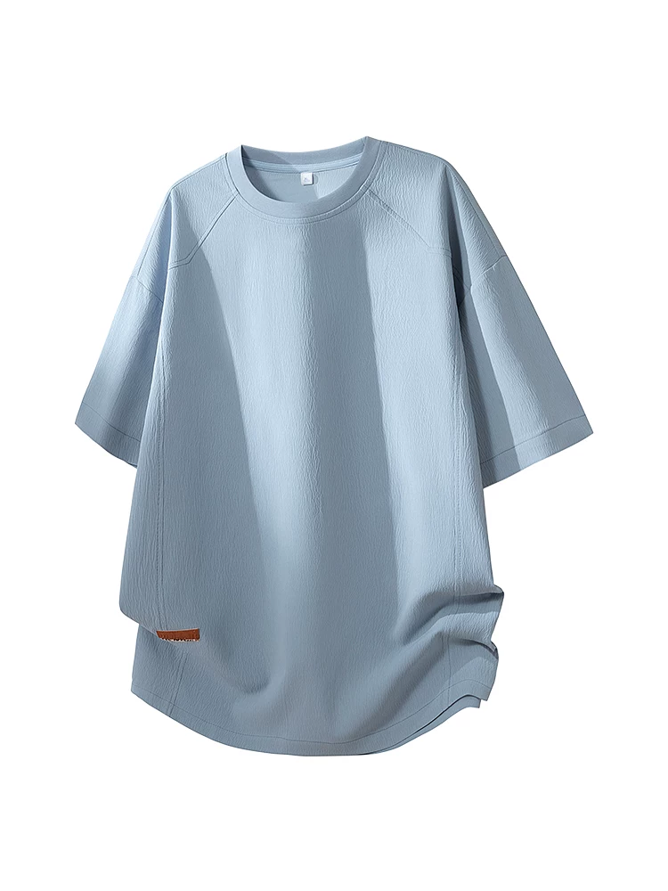 Áo thun nam Jeanswest 2026 kiểu mới, tay ngắn, cổ tròn, dáng rộng, thời trang và thoáng khí, thích hợp cho mùa xuân hè.