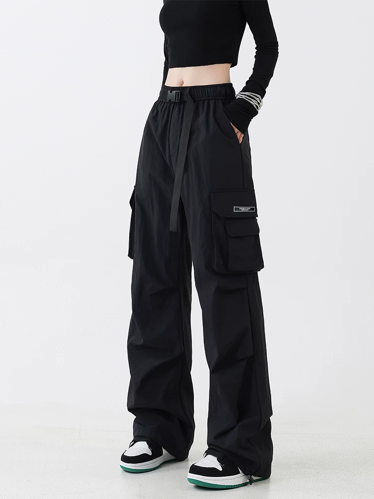 Quần cargo thể thao ống đứng màu trơn của Jeanswest dành cho nam, quần ống rộng rộng rãi đa năng mới cho mùa hè.
