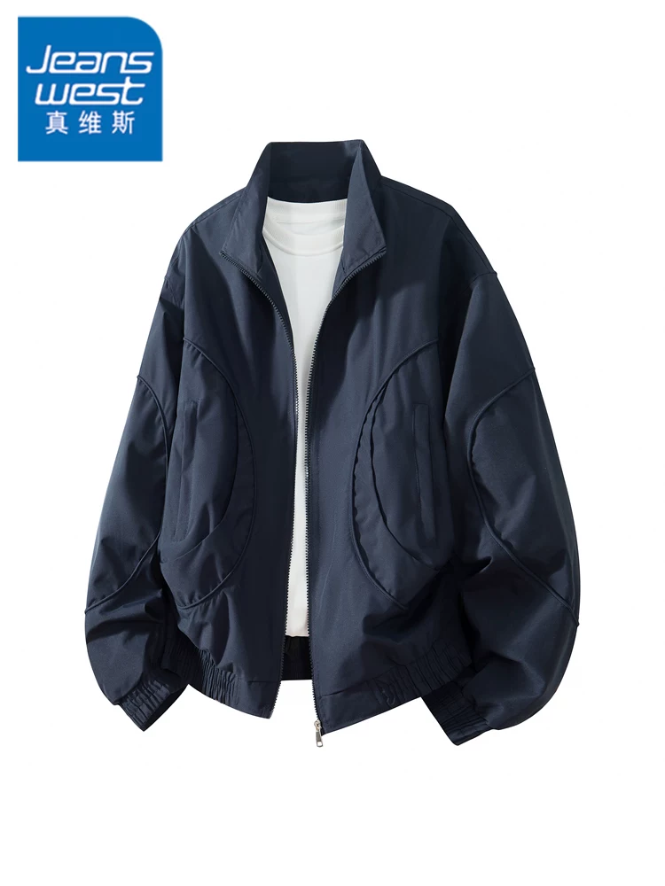 Áo khoác dáng rộng cổ đứng phong cách Mỹ của Jeanswest dành cho nam, mùa xuân thu, thương hiệu thời thượng cao cấp, áo khoác ngoài màu trơn cá tính và sành điệu.