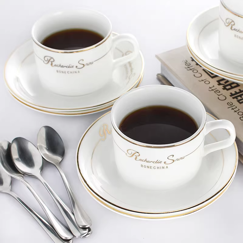Bộ cốc cà phê bằng gốm sứ Mongdio dùng trong gia đình, cốc cà phê nhỏ sang trọng phong cách châu Âu, bộ 6 món nhỏ và tinh tế với cốc, đĩa và thìa.