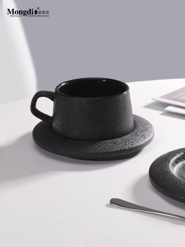 Tách cà phê gốm đen Mongdio, tách nghệ thuật latte tinh tế cao cấp, bộ tách trà chiều mờ và đĩa lót