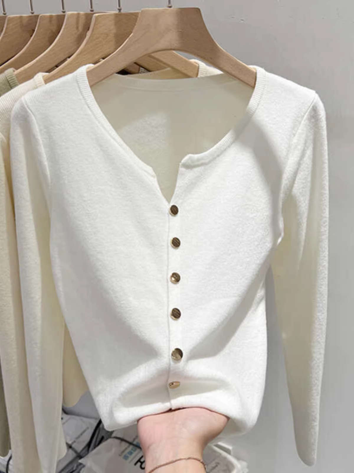 Áo sơ mi nữ dài tay mùa thu đông kiểu mới, dáng ôm, kiểu cardigan thanh lịch, giảm giá thương hiệu Châu Âu