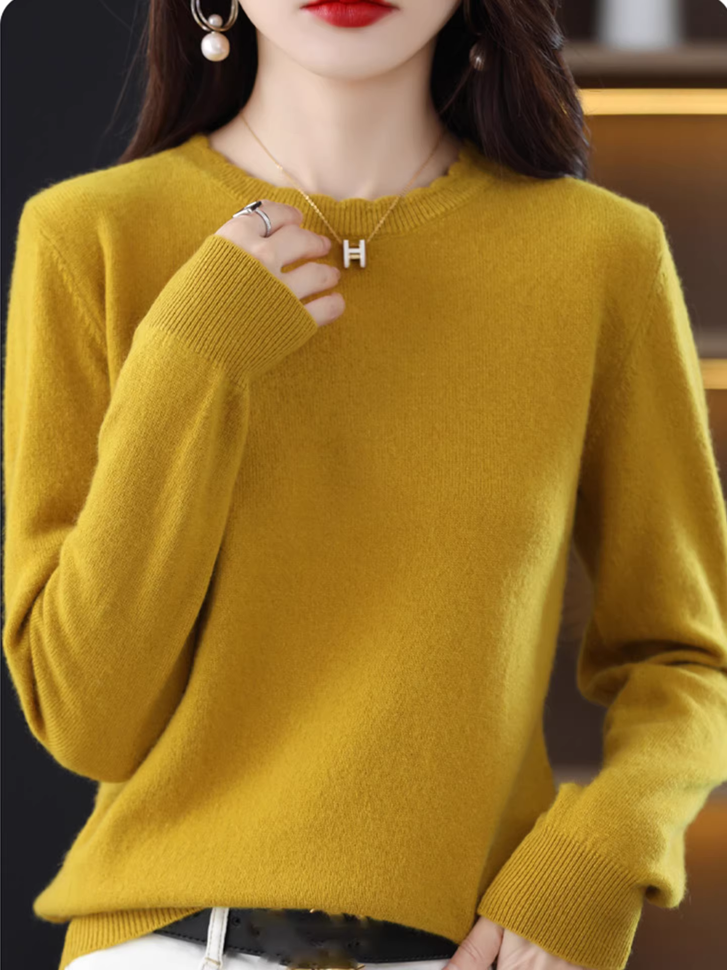 Hàng thanh lý: Quần áo xuất khẩu nữ có mác cắt, viền ren, áo thun cổ tròn, áo len thời trang thu đông, áo len dệt kim dài tay.