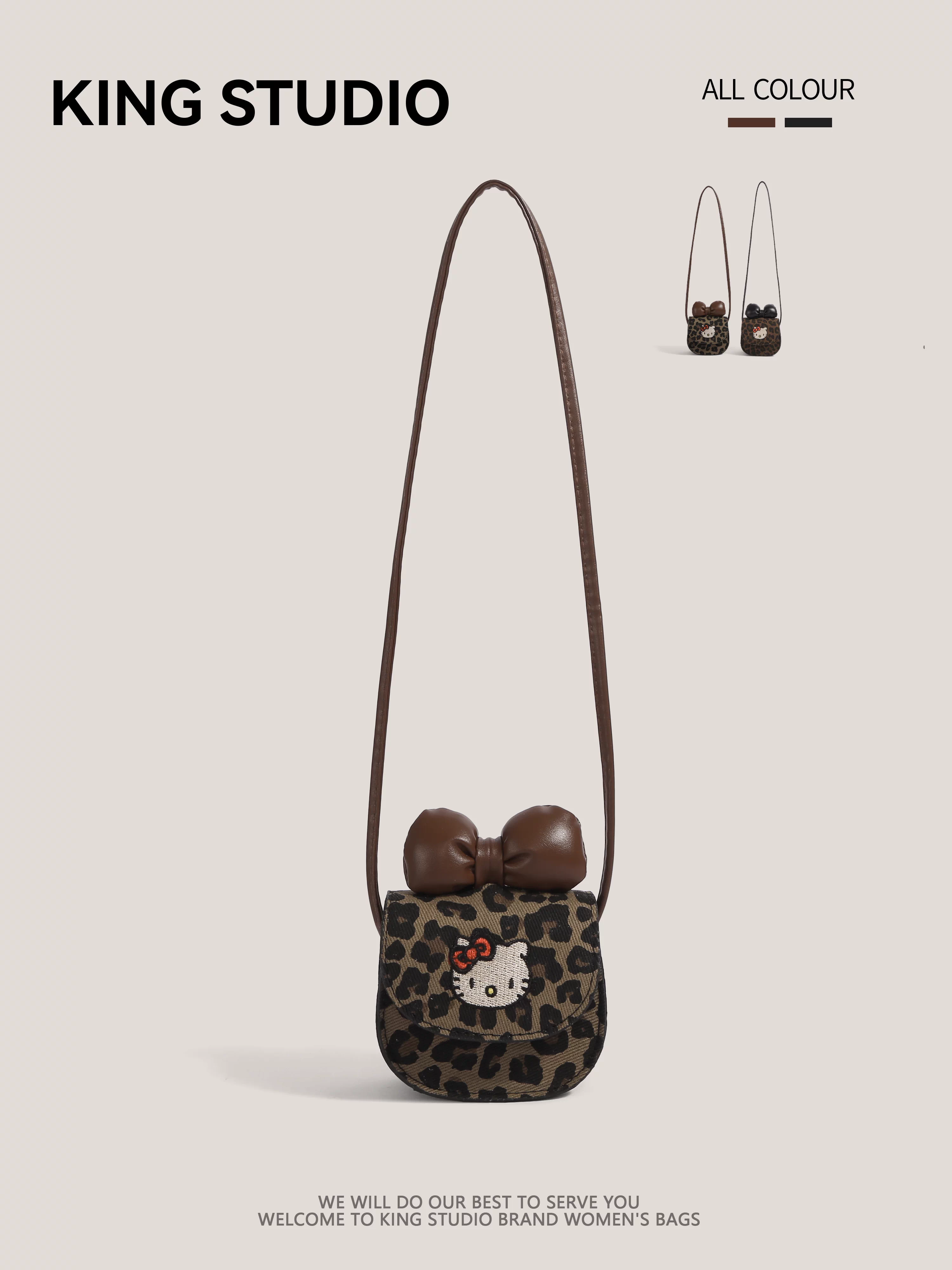 Túi xách họa tiết báo đốm Hello Kitty dễ thương dành cho nữ, mẫu mới 2025, túi đeo chéo mini đa năng Hello Kitty hoạt hình