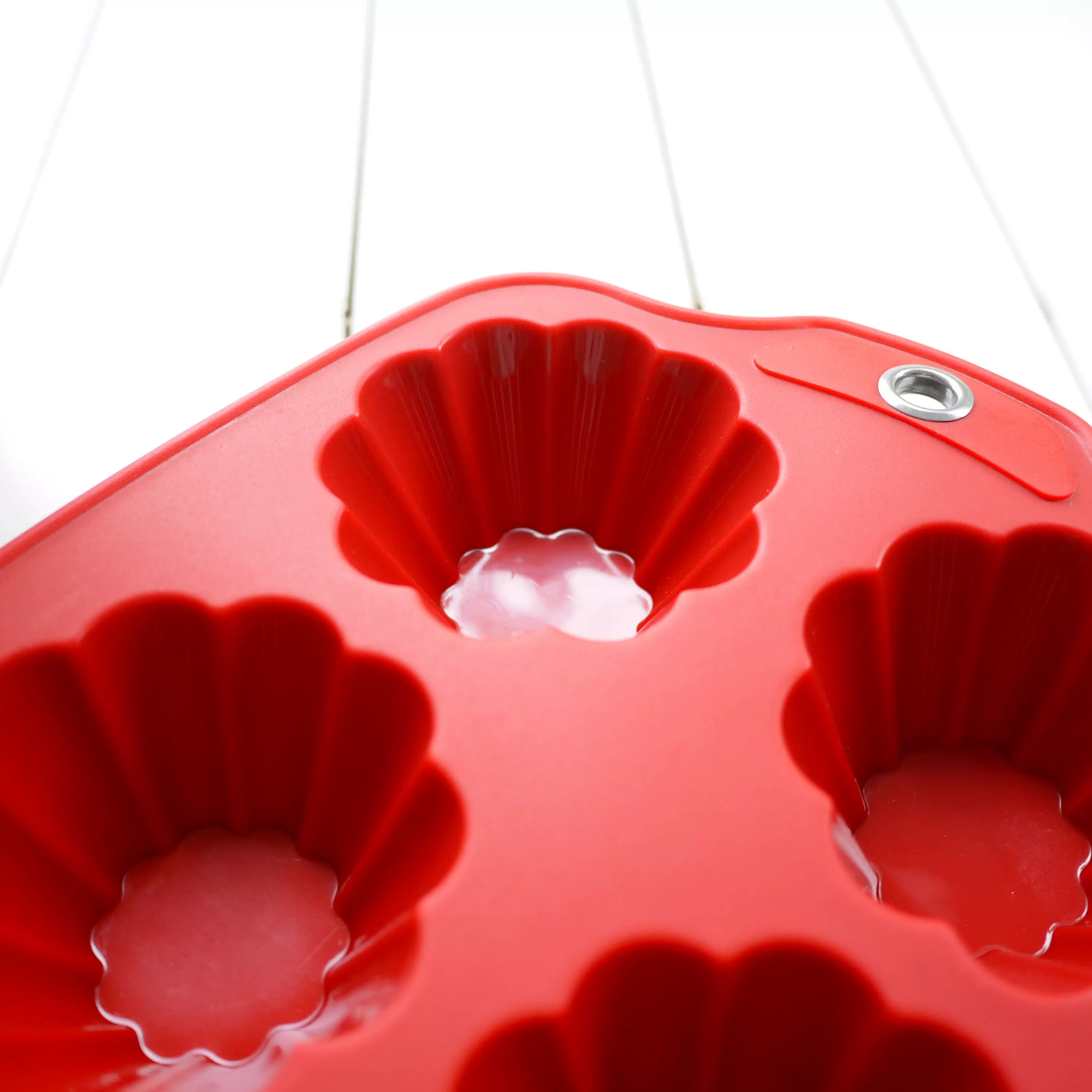 Xuất khẩu sang Pháp, khuôn làm bánh quy silicon hình hoa 6 mảnh Brio Brioche.