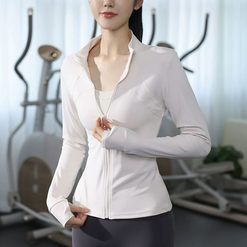 Áo khoác thể thao cổ đứng lót lông cừu dành cho nữ, áo khoác đa năng vừa vặn, trang phục tập yoga, áo thể thao chạy bộ dài tay dành cho mùa thu đông.