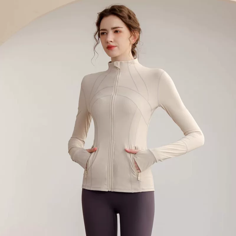 Bộ đồ tập yoga nữ, áo khoác thể thao mẫu mới 2024, áo chạy bộ ngoài trời cao cấp, quần áo tập thể dục nữ.