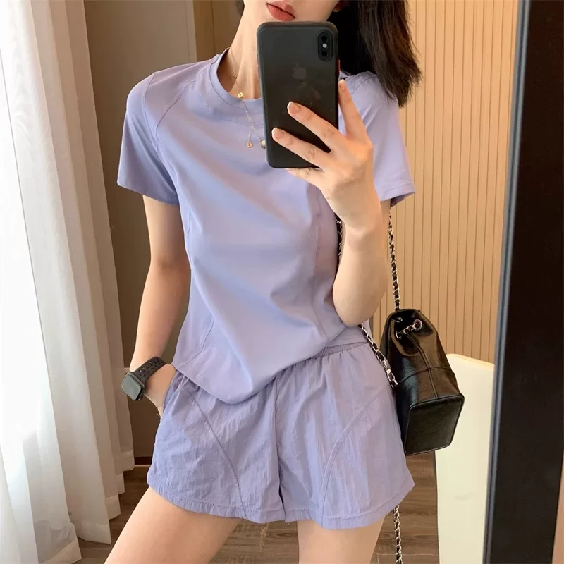 Bộ đồ thể thao thời trang nhanh khô thoáng khí, áo phông ngắn tay quần short, tập luyện thể dục nữ 2025, bộ đồ yoga