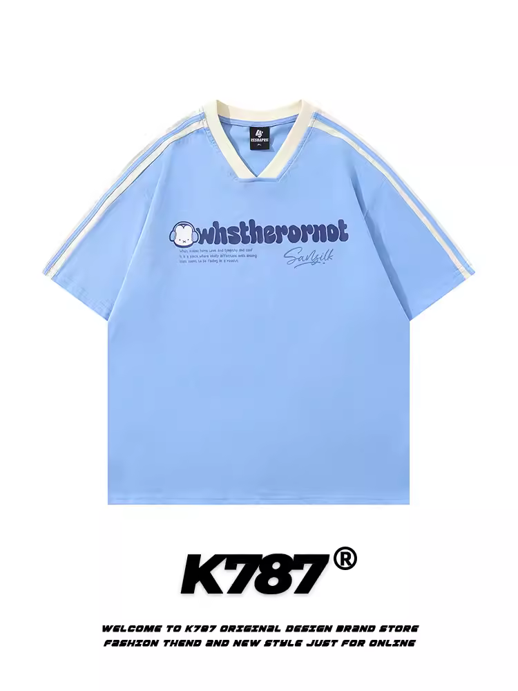 K787 Áo thun ngắn tay cổ chữ V phong cách thể thao cổ điển kiểu Mỹ dành cho nam và nữ, áo thun oversized đa năng dành cho cặp đôi