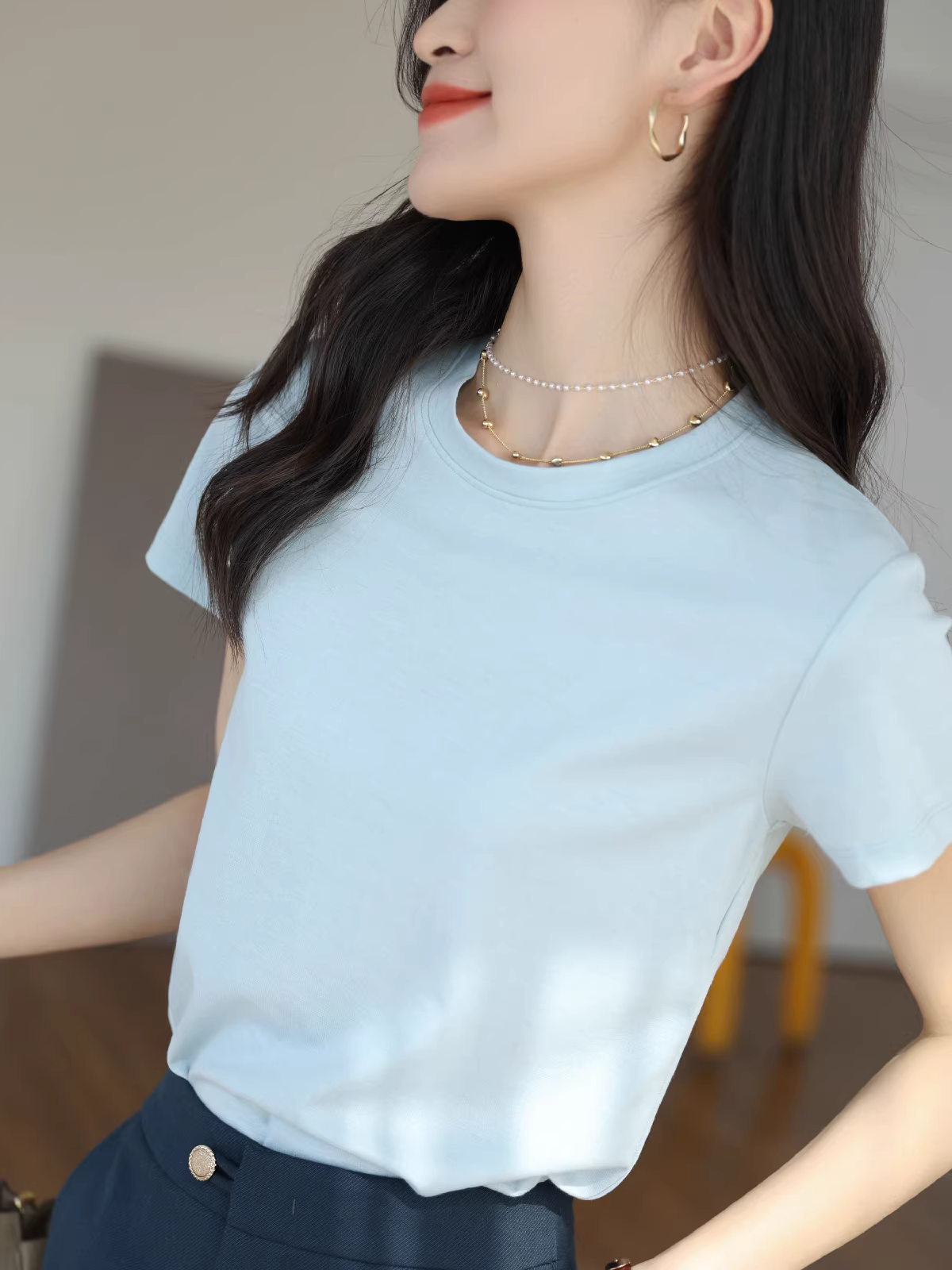 Áo thun cổ tròn/cổ chữ V bằng lụa lyocell axetat tạo cảm giác mát mẻ, áo thun ngắn tay màu trơn đa năng cơ bản dành cho nữ, bộ sưu tập xuân hè mới