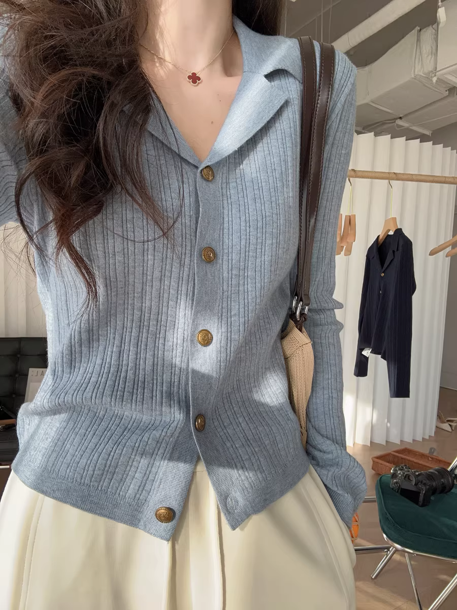 Áo cardigan dệt kim dáng ôm, cổ Cuba thanh lịch ~ Chất liệu lụa và len, kiểu dáng công sở Pháp, khuy vàng, chất liệu gân, dành cho nữ, mùa xuân sớm