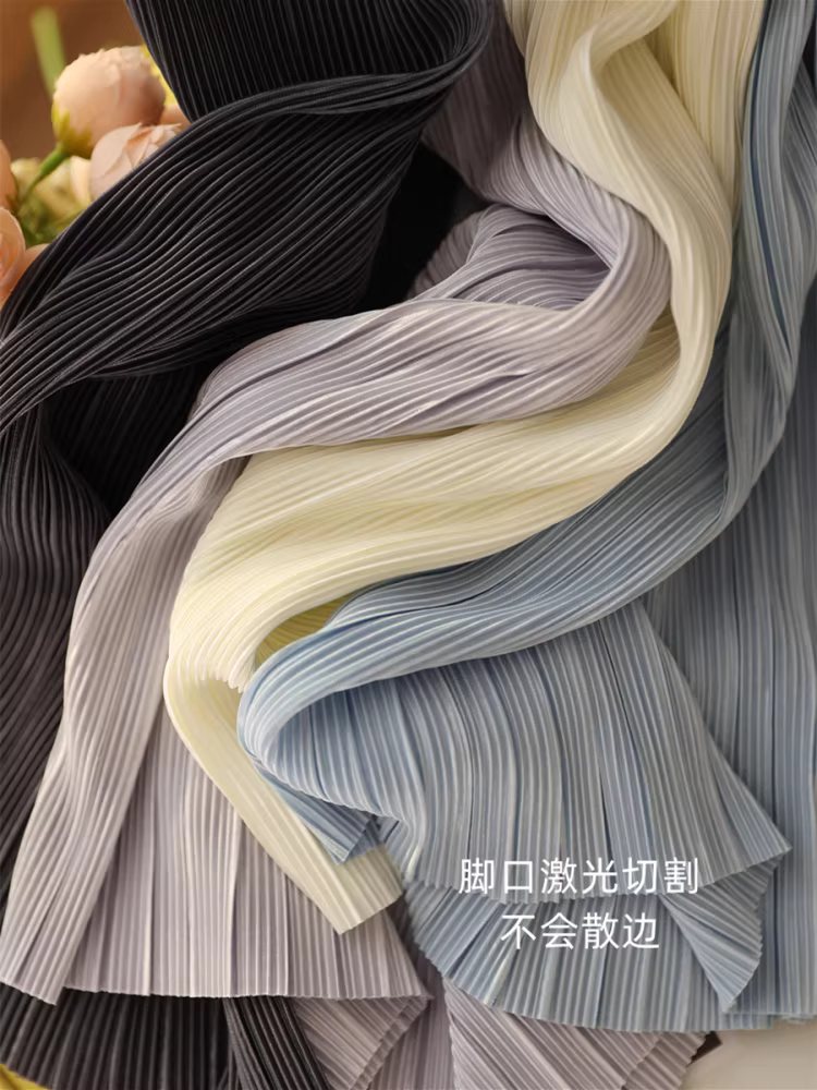 Quần xếp ly kiểu Miyake, vải xếp ly lụa bóng một mảnh, quần ống rộng cạp cao dáng thẳng tôn dáng cho nữ, mới cho mùa hè