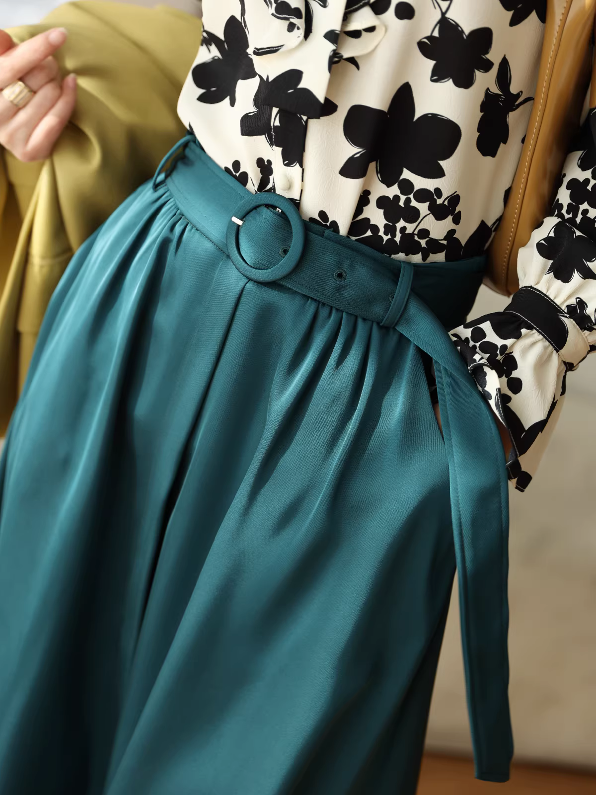 Váy midi satin màu xanh chim công cao cấp, tôn dáng, dành cho nữ mùa xuân