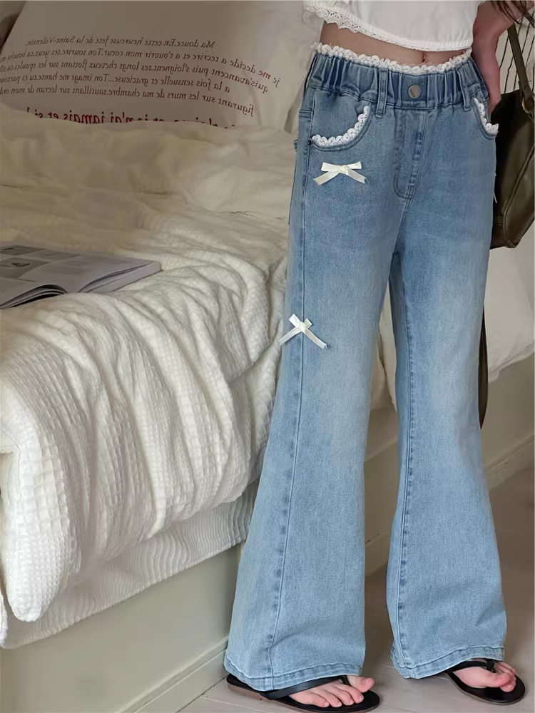 Quần jean ống loe dành cho bé gái, quần áo trẻ em cỡ vừa và lớn, xuân hè 25, quần dài ống thẳng, dáng rộng và đa năng, viền ren, hợp thời trang.