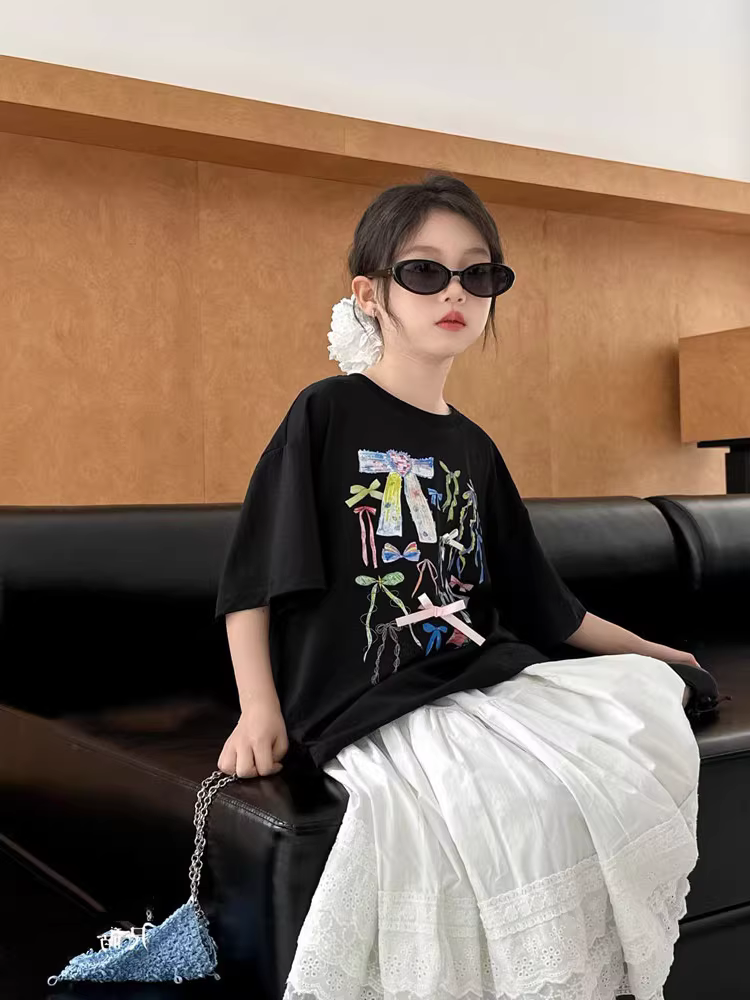 Váy trắng nửa thân nữ xuân hè 2025 kiểu mới thời trang đa năng ren dài hợp xu hướng