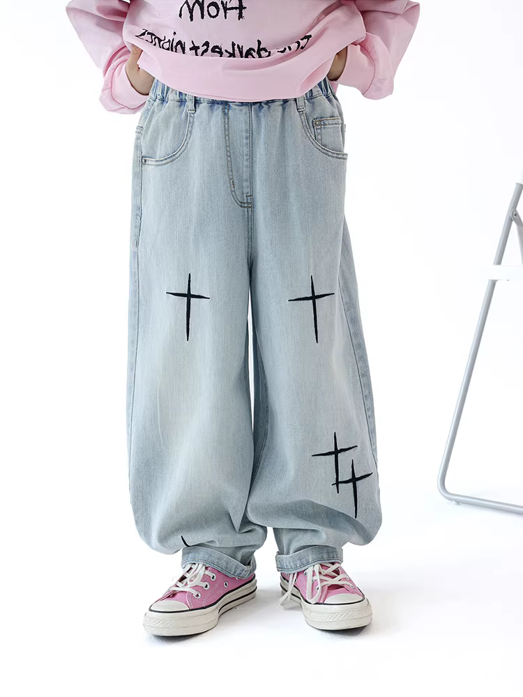 Quần jean bé trai và bé gái 25 mùa thu mới quần ống đứng dành cho trẻ lớn hơn quần ống rộng dáng rộng thường ngày quần dài cha mẹ và con cái