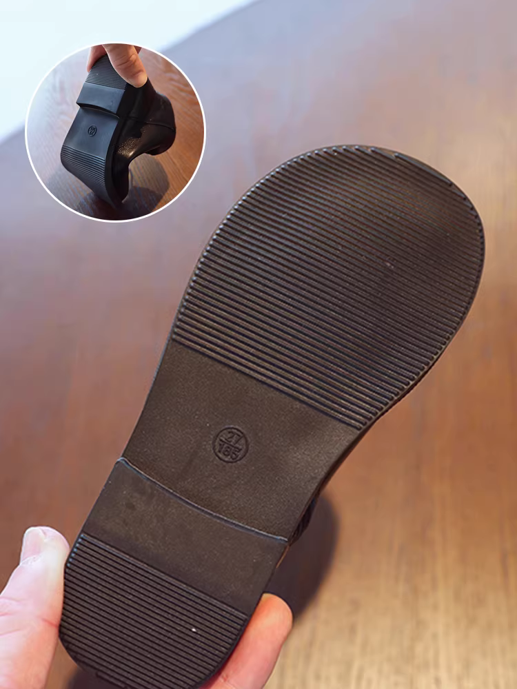 Giày bốt Martin nữ bé gái mùa xuân thu 2025 kiểu mới, giày công chúa lông mềm cho bé, giày bốt ngắn da thật trẻ em, giày bốt thời trang thu đông