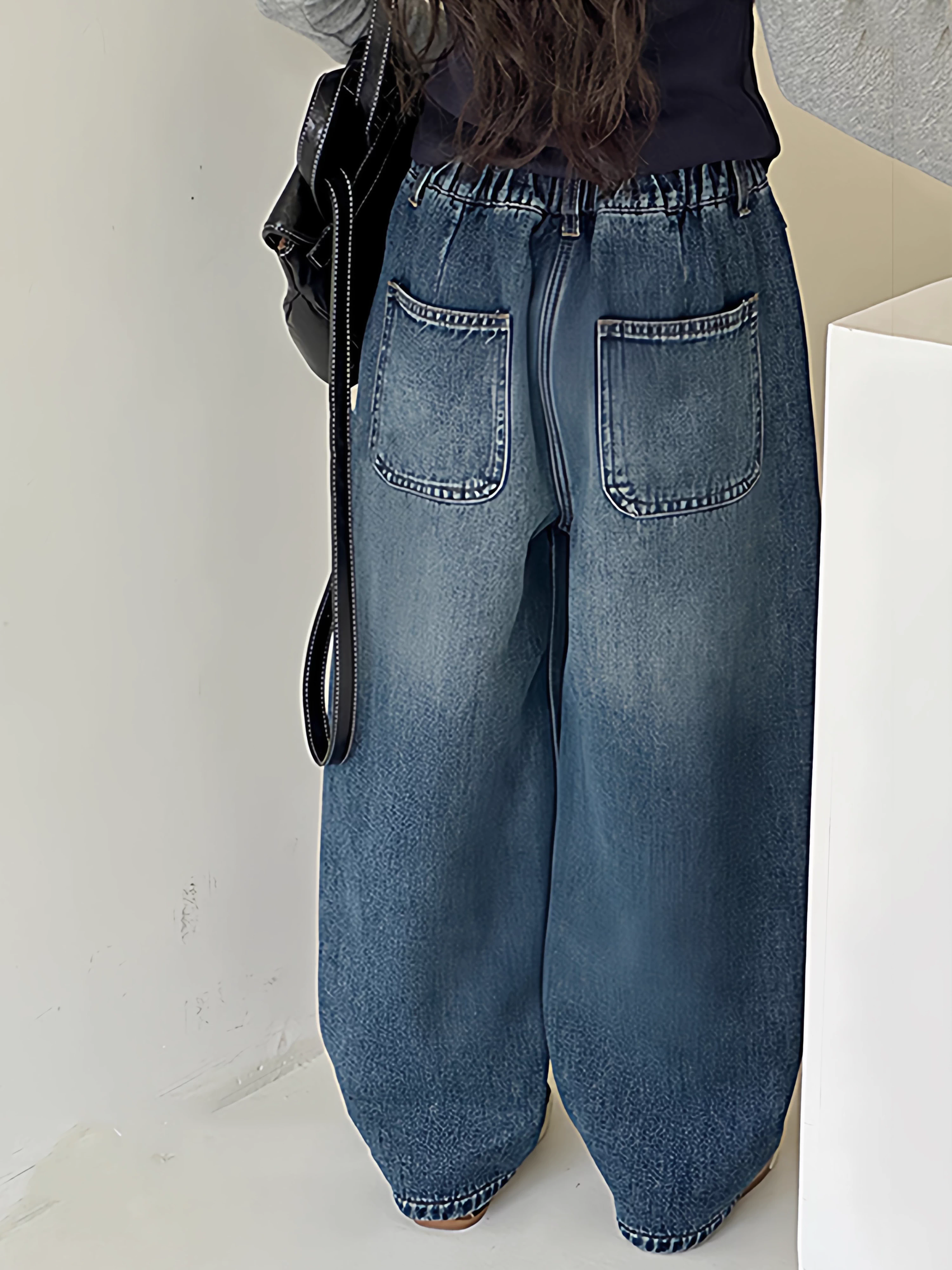 Quần denim dày lót lông cừu cho bé gái mùa đông kiểu dáng mới quần ống rộng dáng rộng thời trang cho trẻ lớn quần scimitar