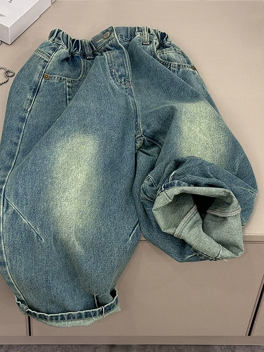 Quần jeans thu đông bé trai 2025 kiểu Hàn Quốc mới, dáng rộng, phong cách bố, dành cho trẻ lớn, quần ống rộng, phong cách đường phố, nhảy hiện đại