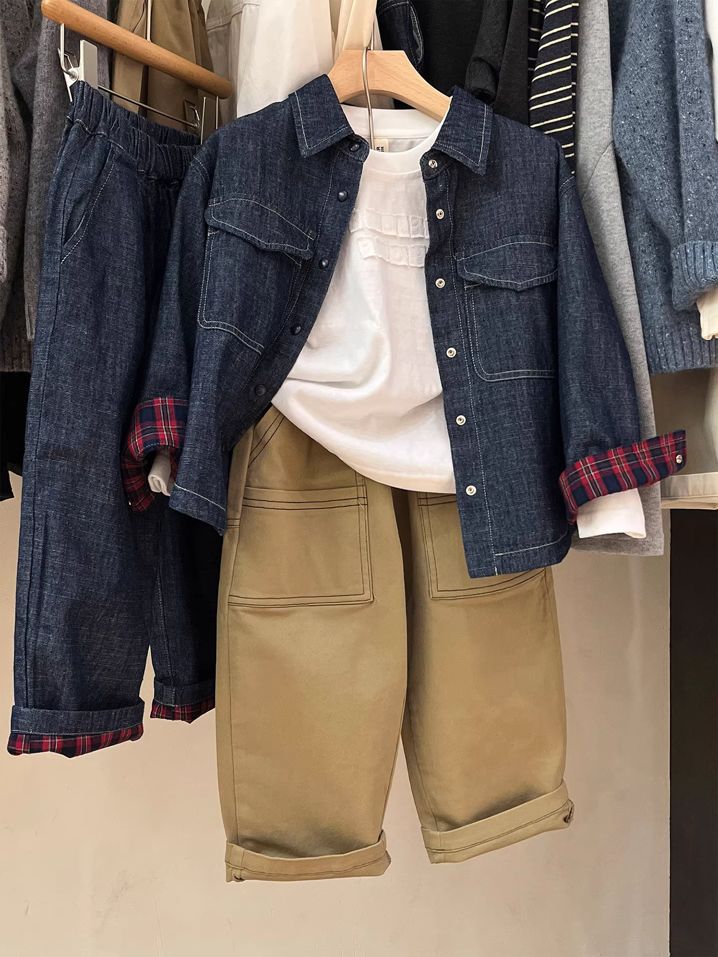 Áo sơ mi denim cotton hai mặt cho bé, kiểu mới xuân thu 2025, dành cho bé trai và bé gái, cổ trụ, phong cách thời trang, áo sơ mi thường ngày hợp xu hướng