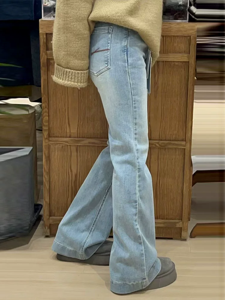 Quần jean xanh nhạt dáng loe cho bé gái, kiểu mới xuân thu 2025, quần ôm dáng bootcut trẻ em, quần dài đa năng cho trẻ lớn