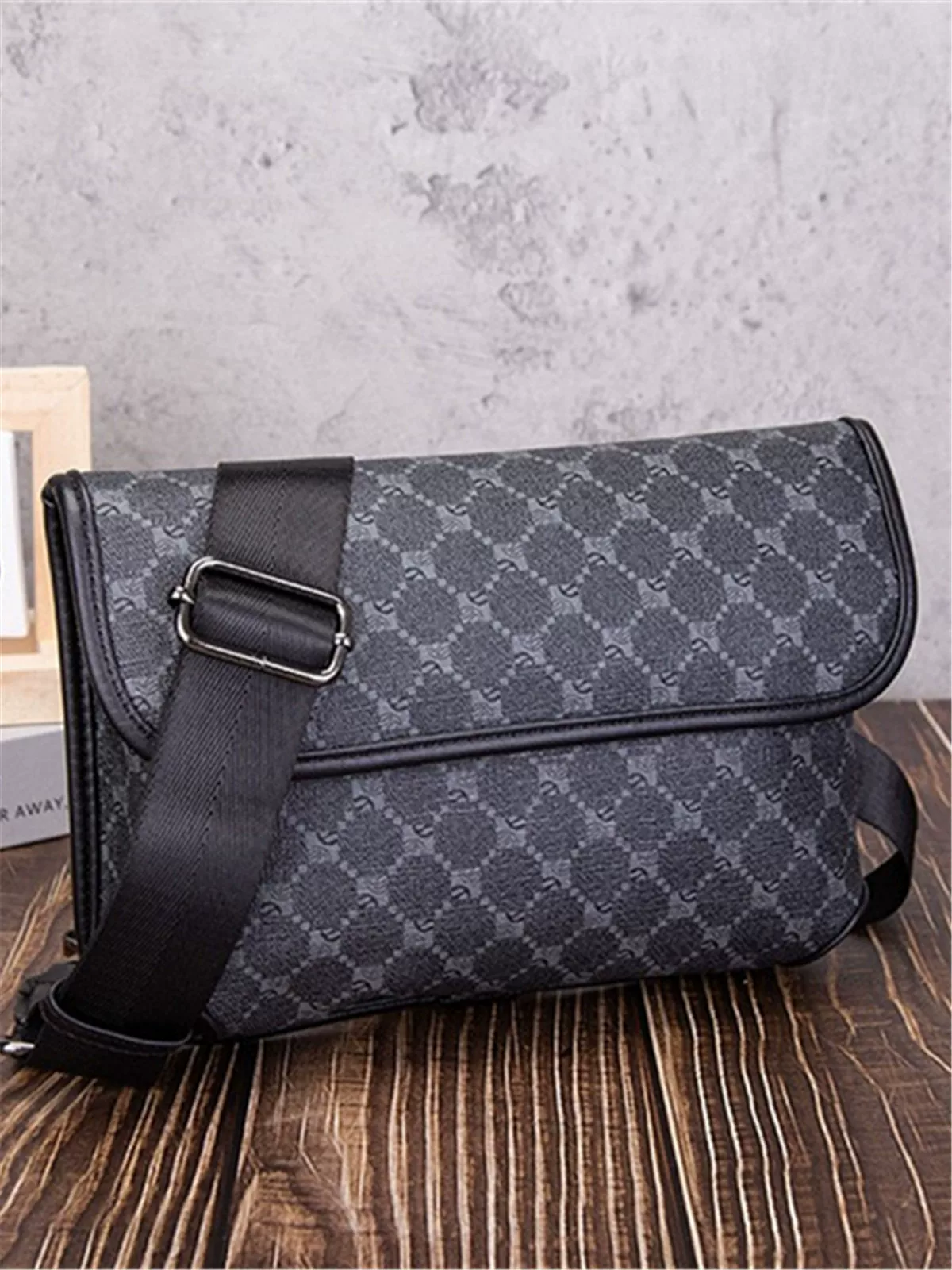 Túi đeo chéo nam thời trang 2025 kiểu retro, nhỏ gọn, đơn giản, chất liệu da mềm, phong cách Nhật Bản, túi đeo chéo phong cách ins.