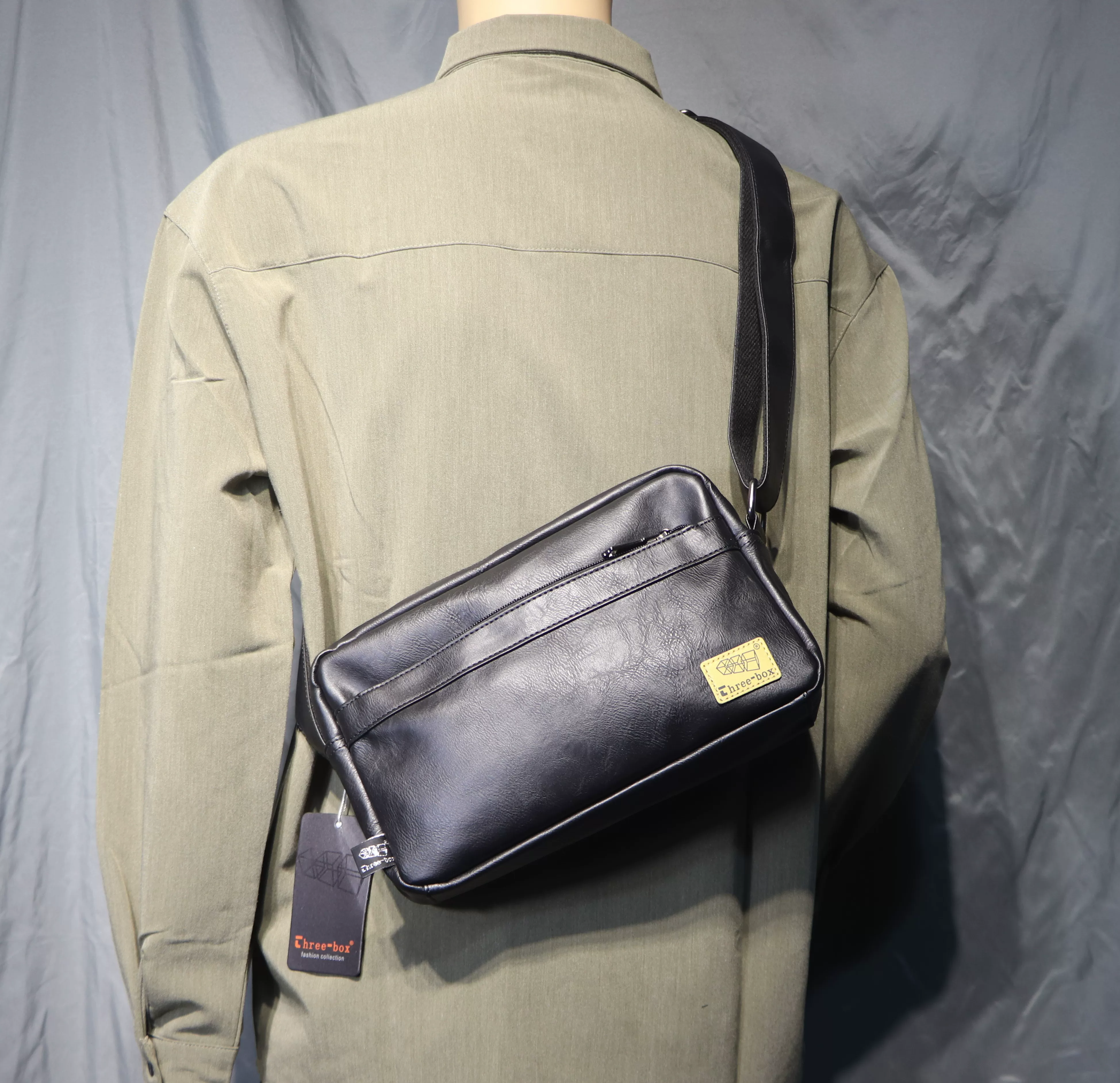 Túi đeo chéo nam thời trang hip-hop mới năm 2024, balo cá tính trẻ trung, phong cách retro, chất liệu da mềm, đựng iPad