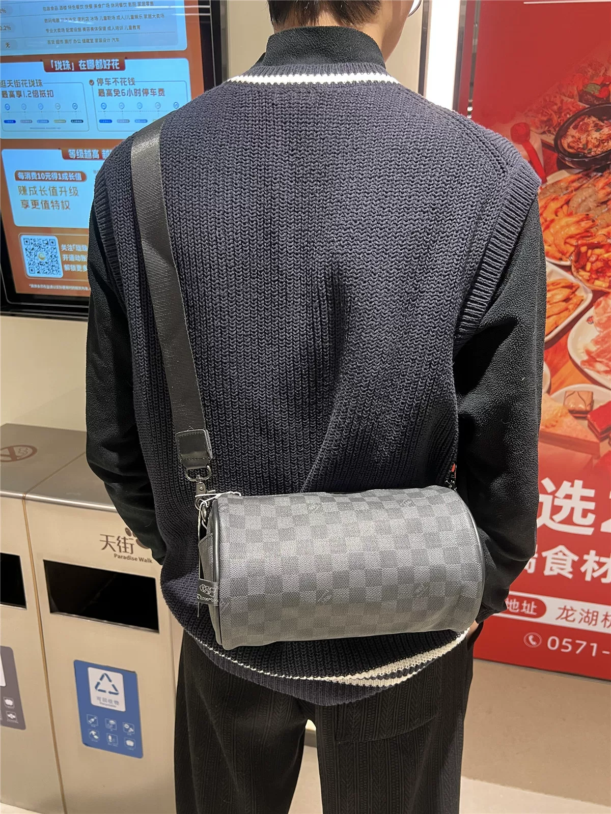 Túi đeo chéo nam ba ngăn kiểu dáng thời trang, họa tiết caro, balo nhỏ đeo vai đơn, túi đeo chéo nữ thời trang mới đa năng, kiểu dáng biker