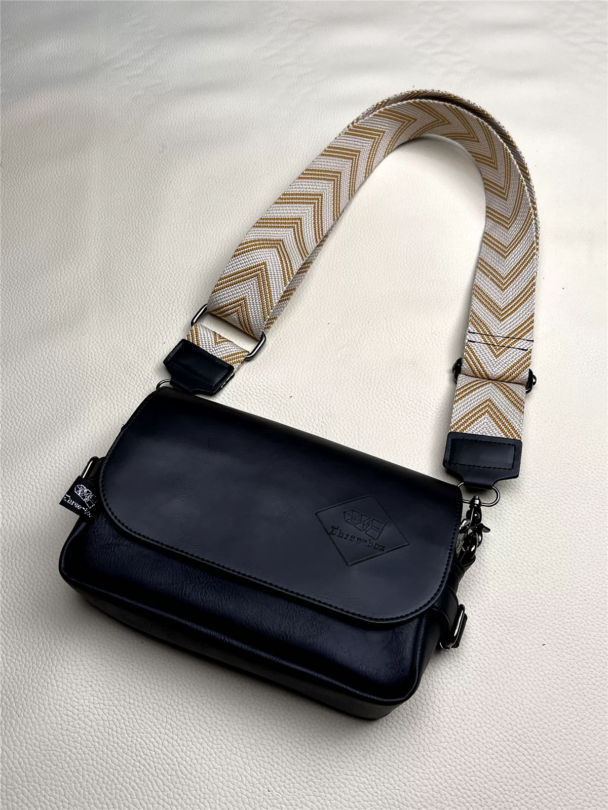 Ba hộp túi đeo chéo nam nữ mới, túi xách nam ngoài trời, túi đeo vai Nhật Bản và Hàn Quốc, ba lô đa năng kiểu retro dành cho giới trẻ