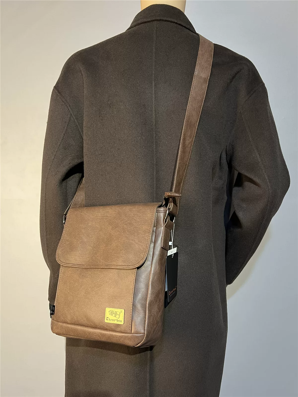 Túi đeo vai nam ba ngăn, balo da mềm đeo chéo kiểu dáng mới thời thượng, túi đeo chéo công sở dành cho nam.