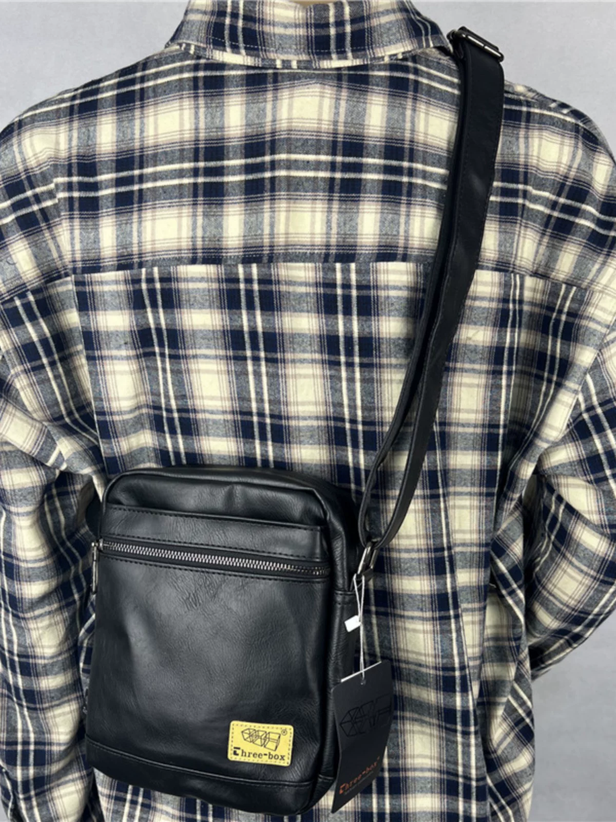 Túi đeo vai thời trang dọc nam Threebox, túi đeo chéo nhỏ phong cách Hàn Quốc và Nhật Bản, túi đeo chéo dành cho sinh viên, túi đeo chéo thể thao.