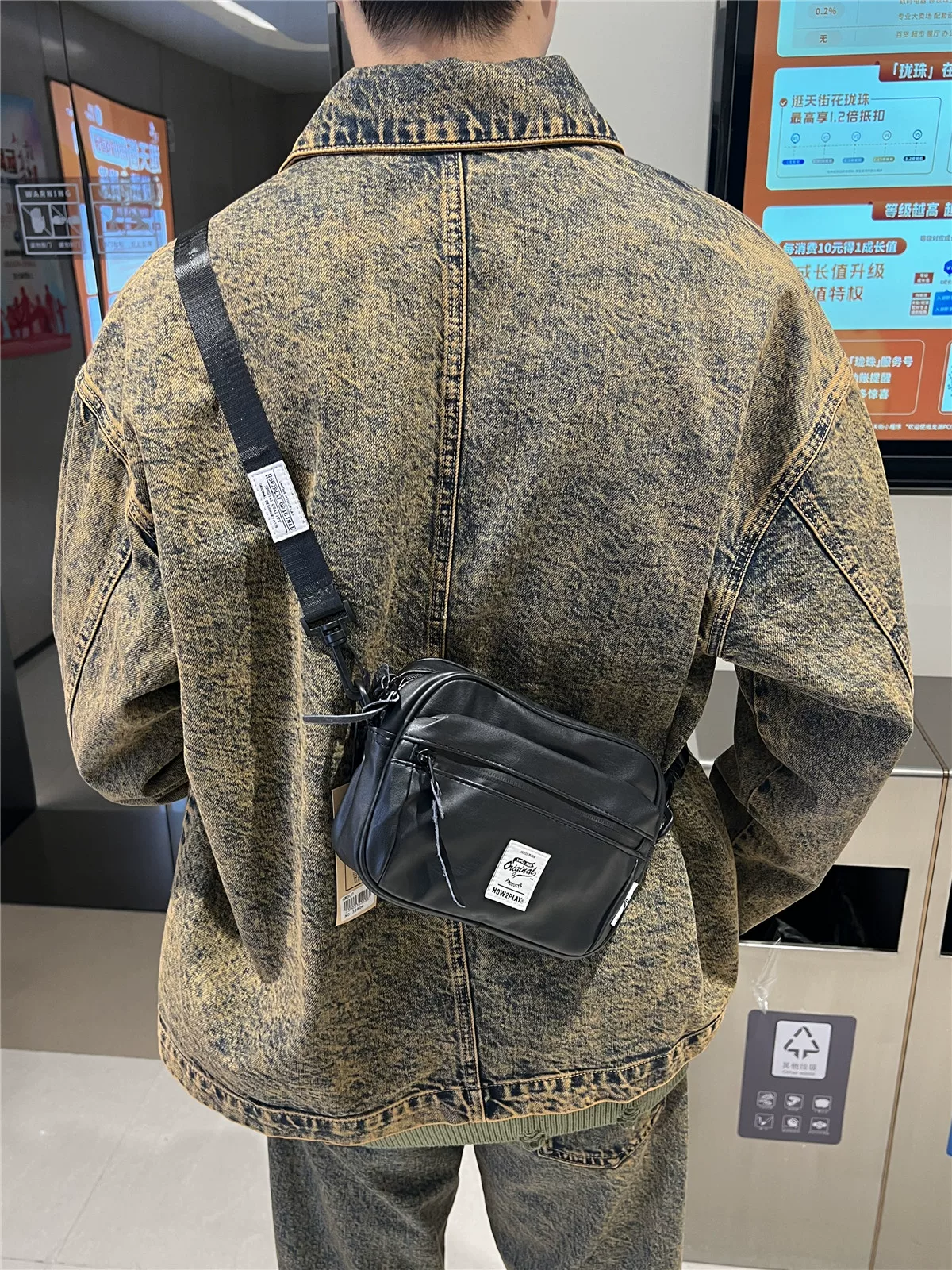 Túi đeo vai nam phong cách Hồng Kông thời trang 2024, túi đeo chéo da mềm thông thường, túi đeo chéo kiểu Nhật Bản và Hàn Quốc, túi đựng điện thoại di động