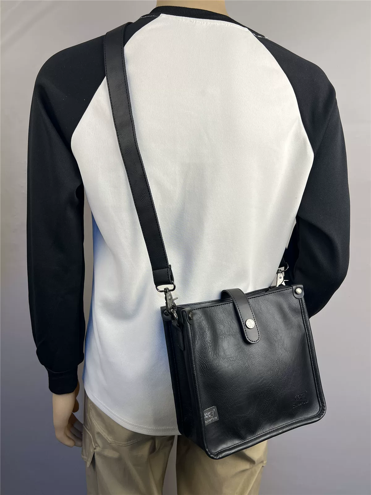 Túi đeo vai nam ba ngăn mới của Nhật Bản và Hàn Quốc hợp thời trang phong cách Nhật Bản chất liệu da thật túi đeo chéo ba lô da mềm dọc