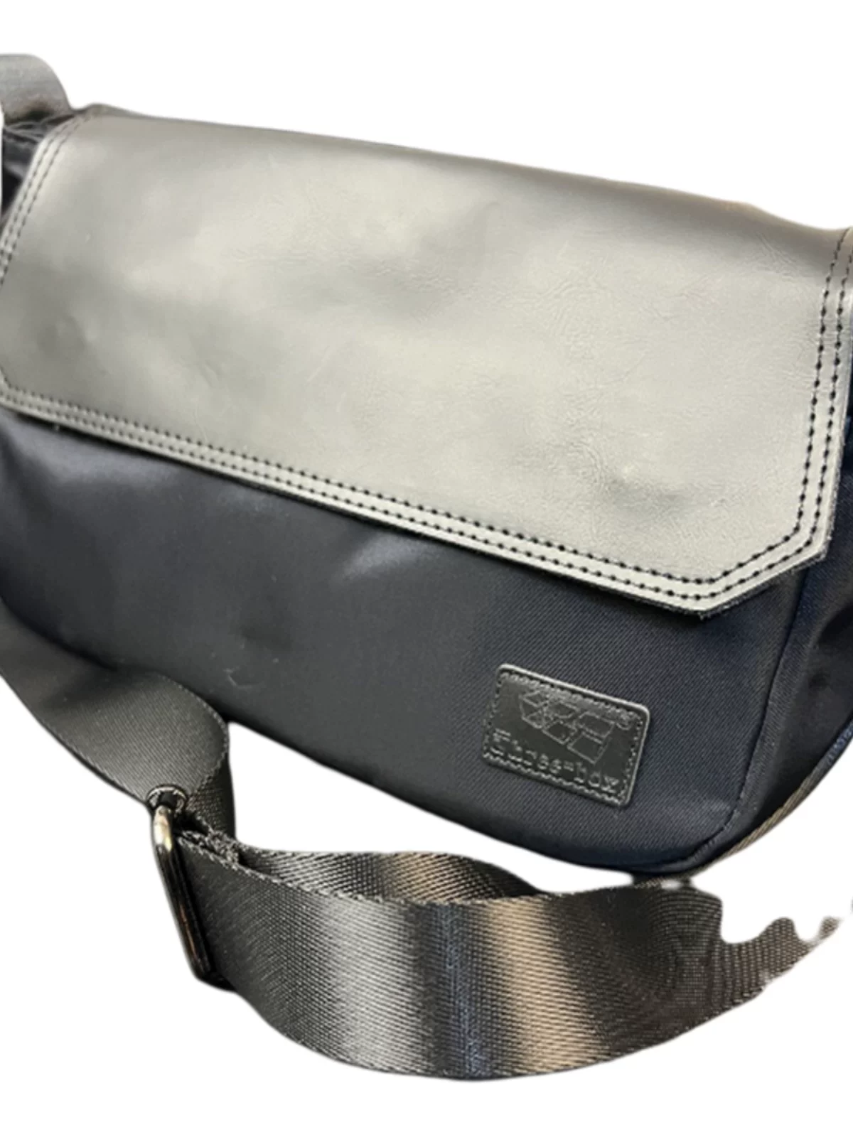 Túi đeo chéo nam Three-Box2025 mới, chất liệu nylon không thấm nước, vải Oxford, túi nhỏ thời trang nam