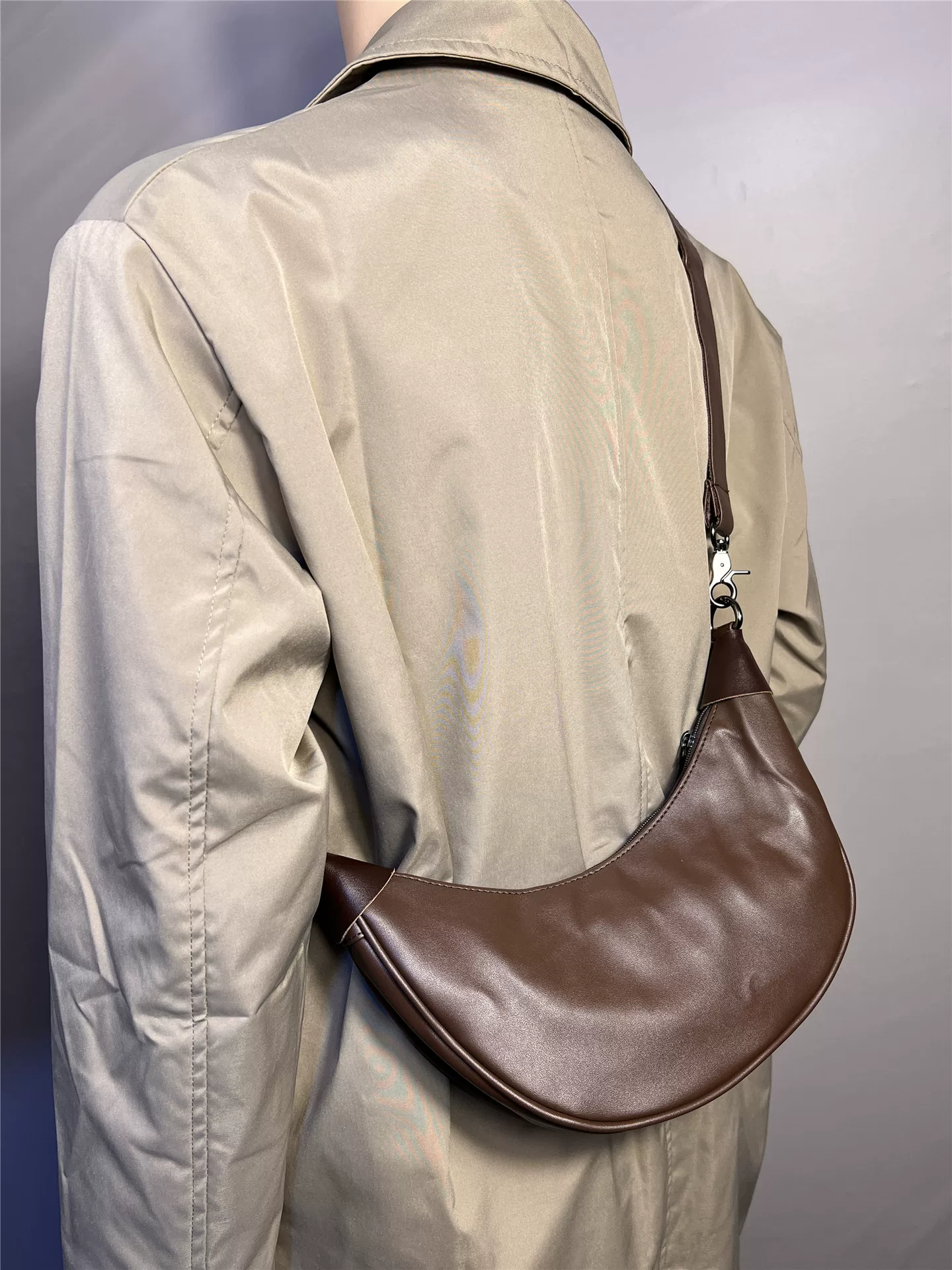 Túi đeo chéo nam thời trang ba ngăn kiểu dáng mới, túi đeo vai, túi đeo chéo, túi bánh bao, balo retro