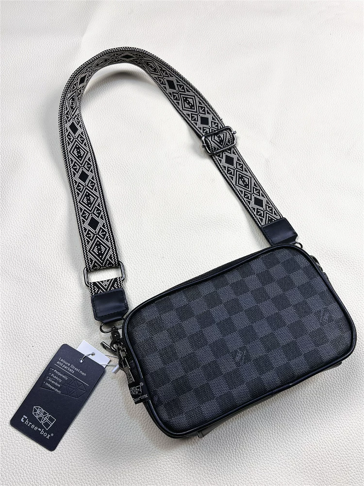 Túi đeo vai nam Three-Box2025 mới, kiểu dáng casual, họa tiết ca rô Nhật Bản và Hàn Quốc, túi đeo chéo đựng điện thoại