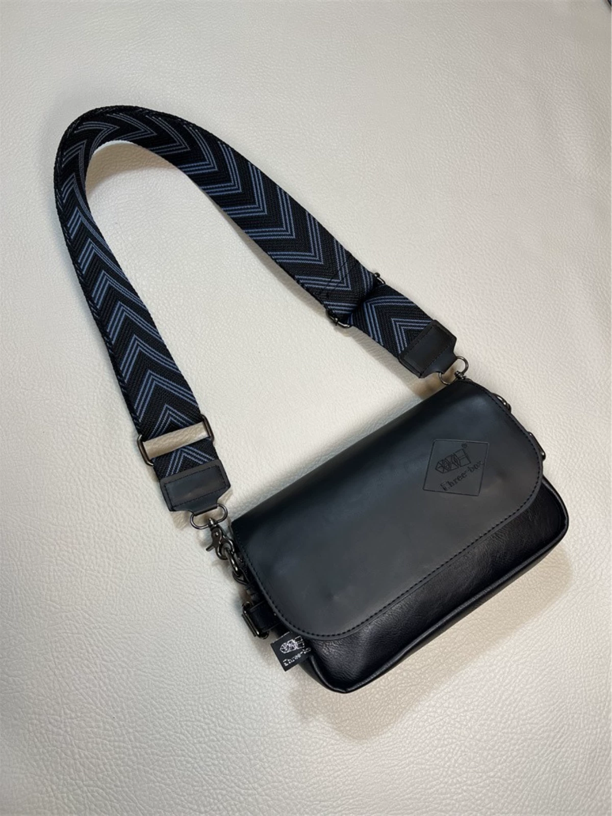 Túi đeo chéo ba ngăn thời trang nam 2025, túi đeo vai unisex kiểu Nhật hiện đại, ba lô sọc cá tính