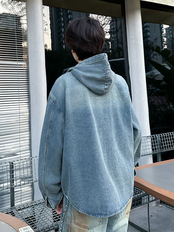 Áo khoác denim cổ điển mùa xuân thu dành cho nam, áo khoác có mũ rộng rãi, áo khoác thường ngày phong cách retro Mỹ thời thượng.