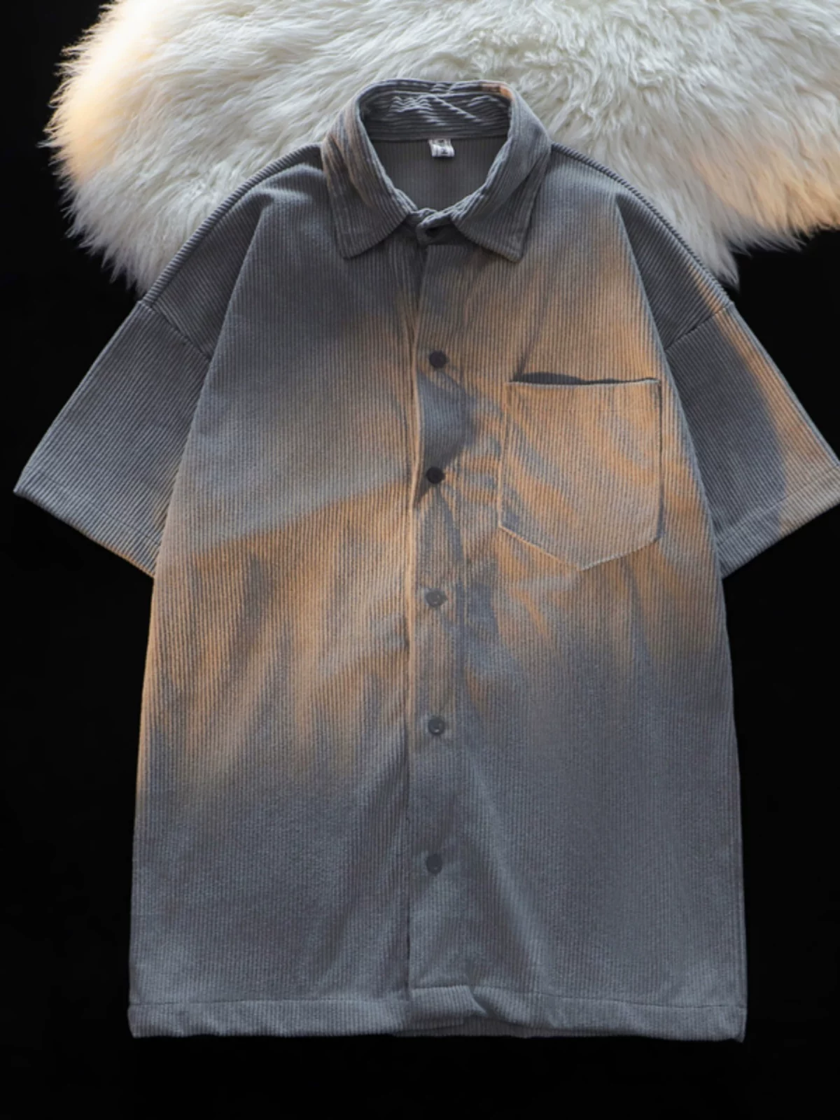 Áo sơ mi ngắn tay kiểu Mỹ phong cách Hồng Kông dành cho nam, áo sơ mi vải nhung mỏng mùa hè, áo khoác cặp đôi đa năng hợp thời trang.