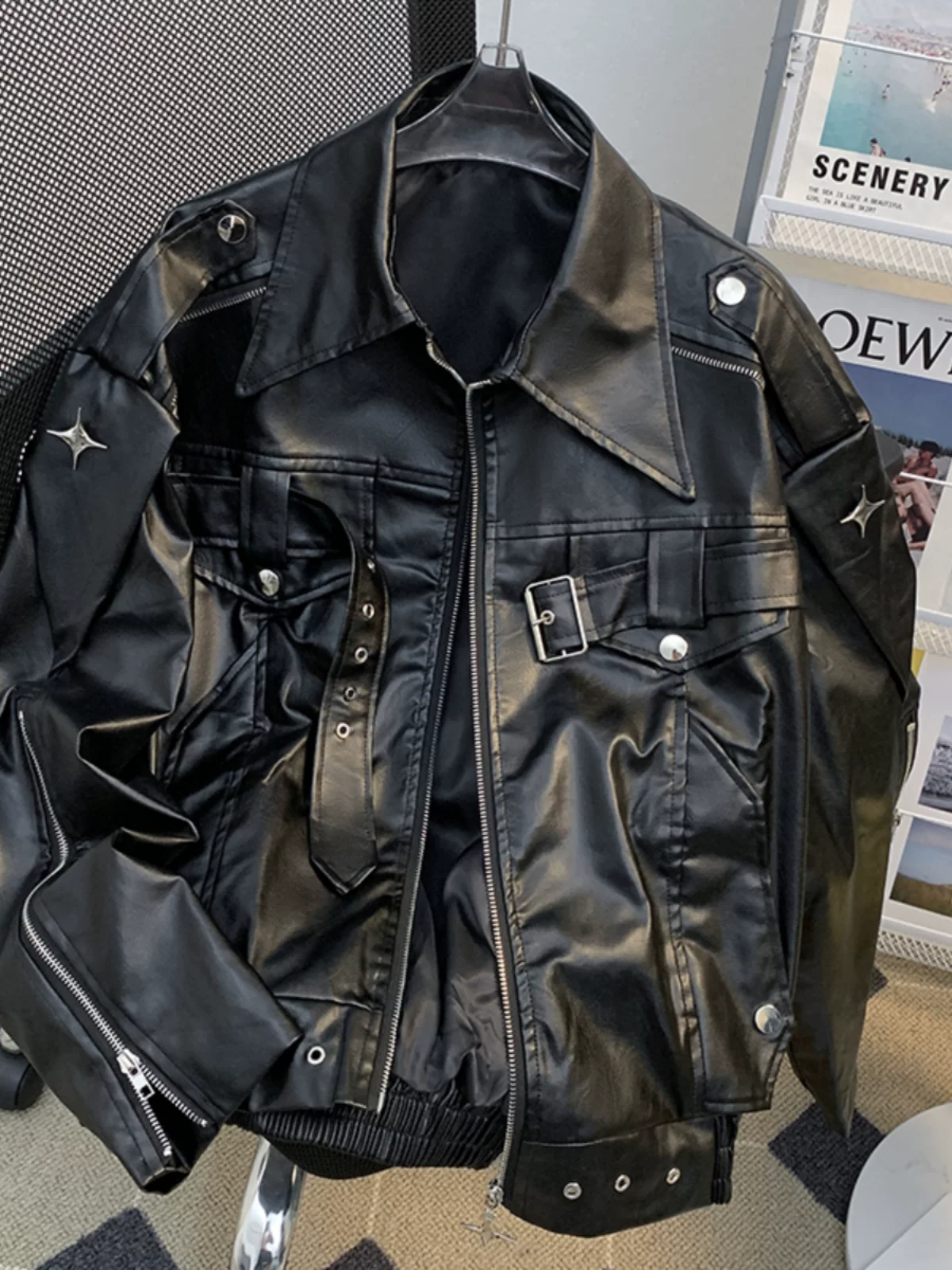 Áo khoác da nam phong cách Mỹ, thiết kế phá cách, kiểu dáng biker gọn gàng cho mùa xuân thu, áo khoác ngắn cá tính, thương hiệu thời thượng.