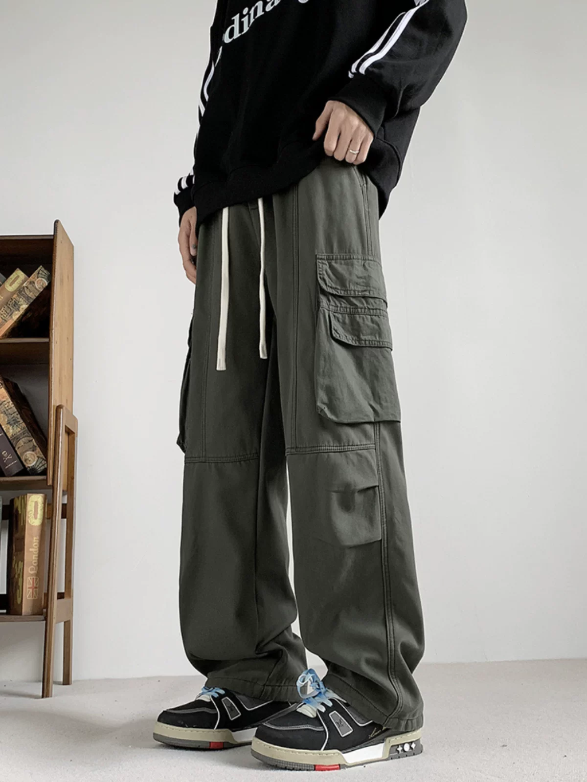 Quần công sở kiểu Nhật dành cho nam, quần dài đa năng phong cách thành thị hợp thời trang thu đông, quần dài ống rộng thoải mái.