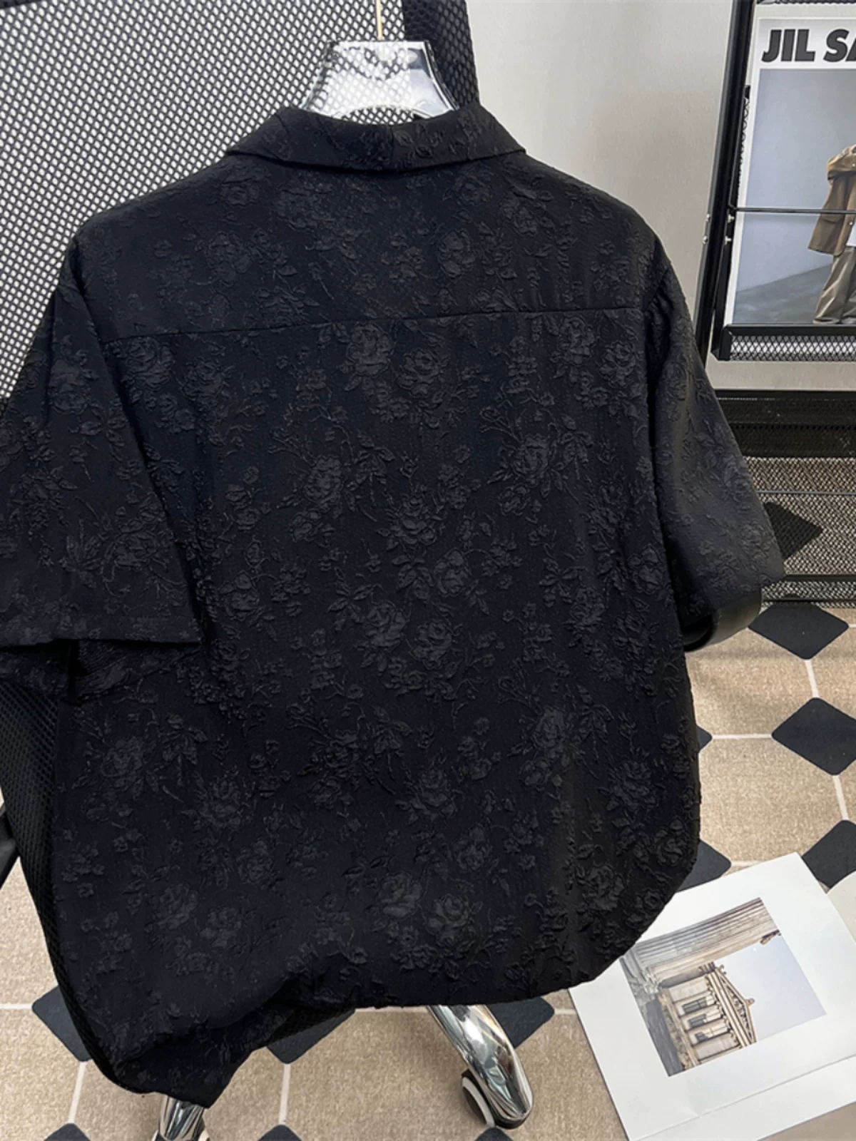Áo sơ mi jacquard thông thường dành cho nam và nữ, tay ngắn, thiết kế độc đáo, dáng rộng, hợp thời trang mùa hè, áo khoác nửa tay sành điệu.