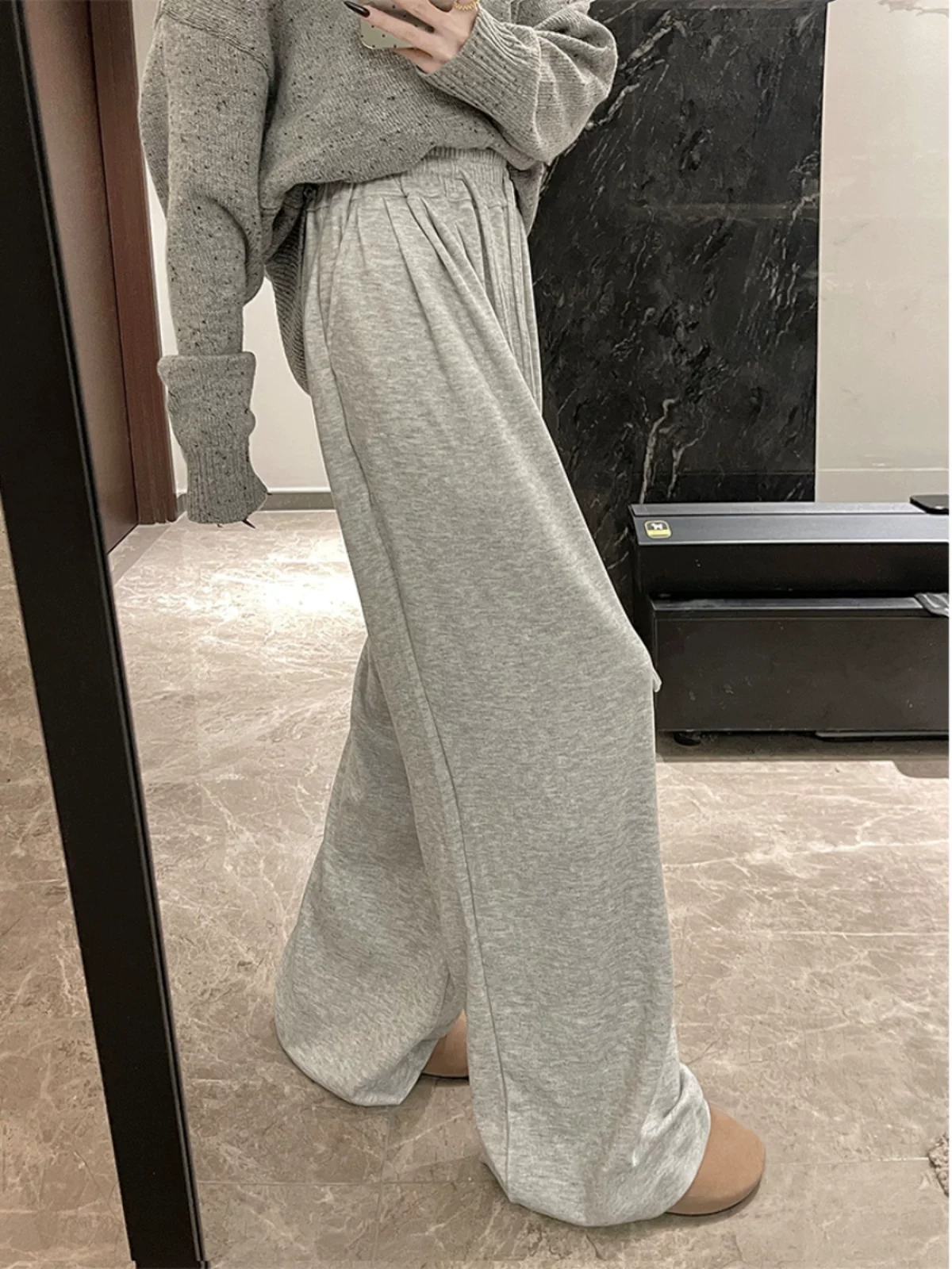 Quần thể thao lưng thun co giãn cho nam và nữ, quần suông dáng rộng mùa thu đông, quần dài ống rộng phong cách Hàn Quốc thời thượng.