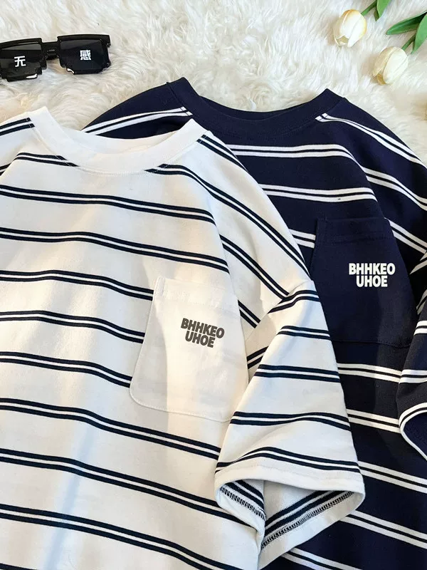 Áo thun kẻ sọc kiểu Nhật dành cho nam 2024, mẫu mới hè, chất liệu cotton nguyên chất, tay ngắn, kiểu dáng rộng rãi, thời trang, đa năng, dành cho học sinh, cặp đôi.