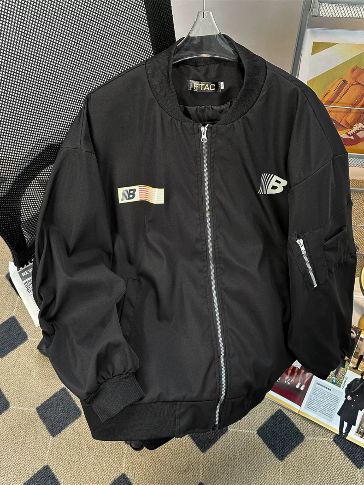 Áo khoác phi công phong cách Mỹ mùa đông dành cho nam, thương hiệu thời thượng, áo khoác cotton bóng chày thêu dày, áo khoác cotton cặp đôi dáng rộng.