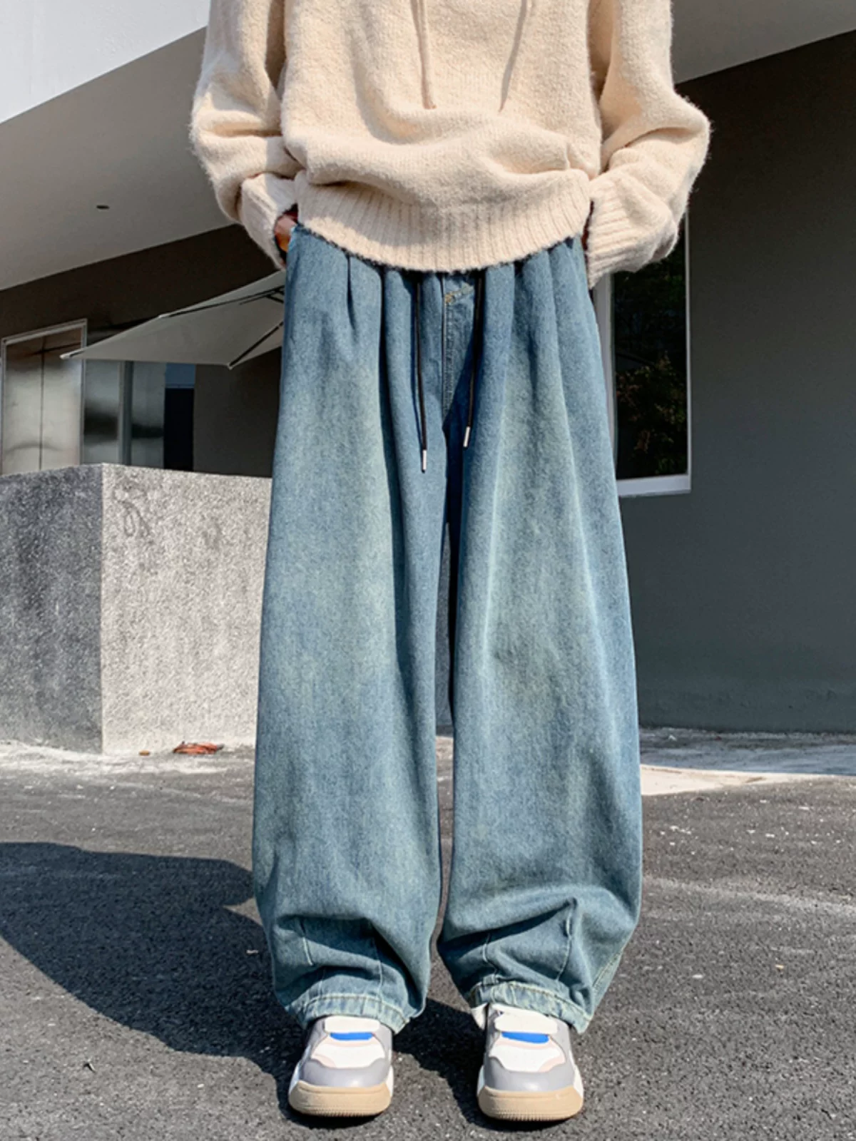 Quần jean ống rộng kiểu Nhật dành cho nam, mùa xuân thu, thương hiệu thời thượng, giặt mài và tạo hiệu ứng cũ, dáng rộng, quần dài chạm đất phong cách thường ngày.