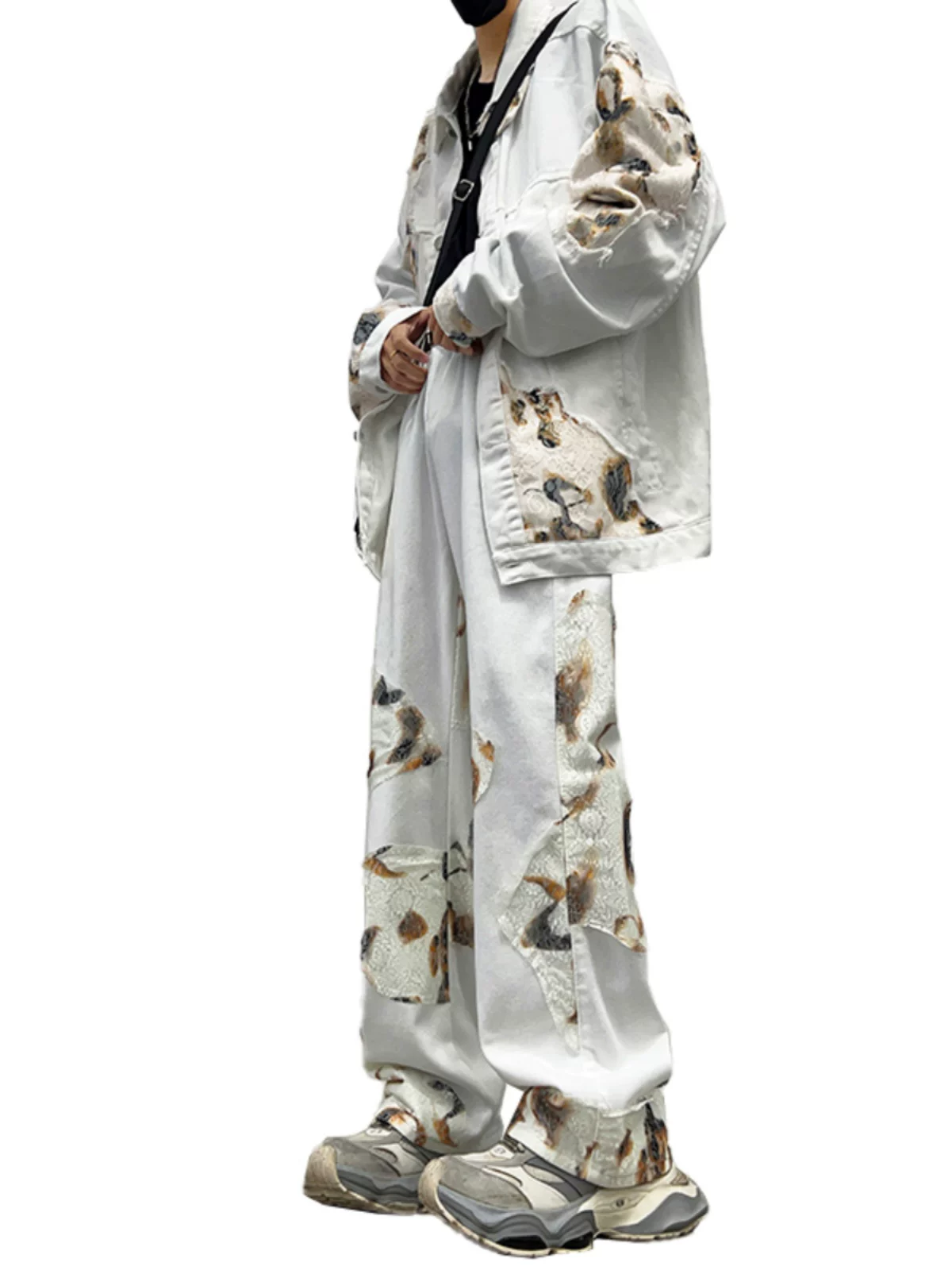 Bộ vest nam phong cách Mỹ thời thượng, mùa xuân thu, dáng rộng, áo khoác denim phối ren và quần.